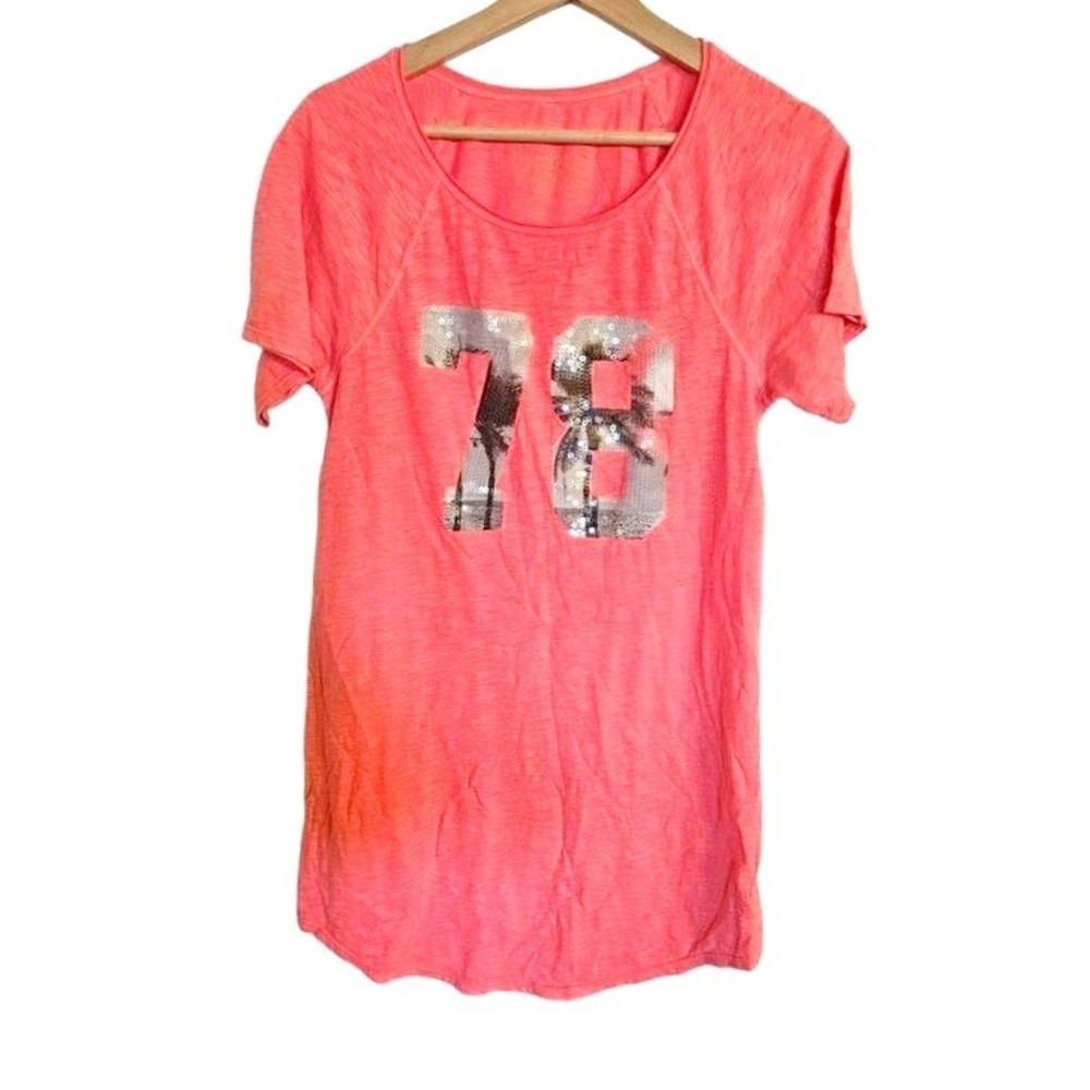 Womans Pink Shirt Size Small‎ 78 sequin palm tree